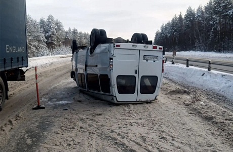 Спасатели ликвидировали последствия ДТП на трассе М5 Урал